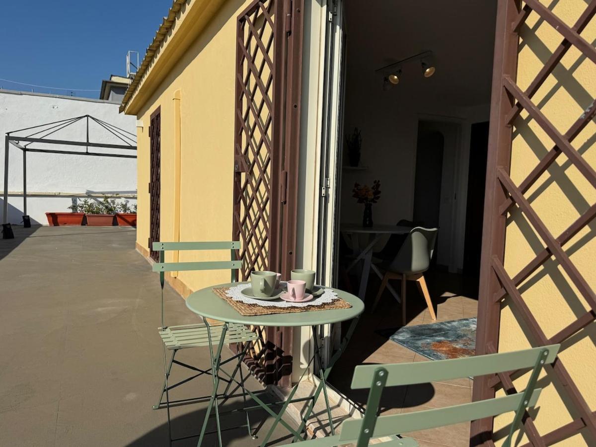 Rooftop Via Appia Nuova, Roma Exterior photo